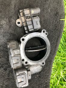 651 throttle body