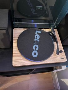 Lenco vinyl player