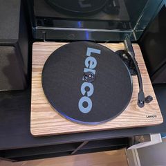 Lenco vinyl player