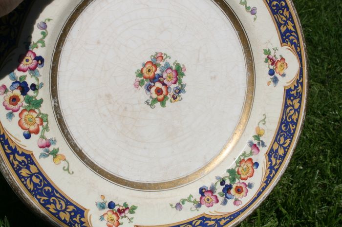 Vintage plate