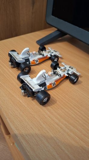 Corgi Toys 1:36 Jardley McLaren Ford  M19A  x2