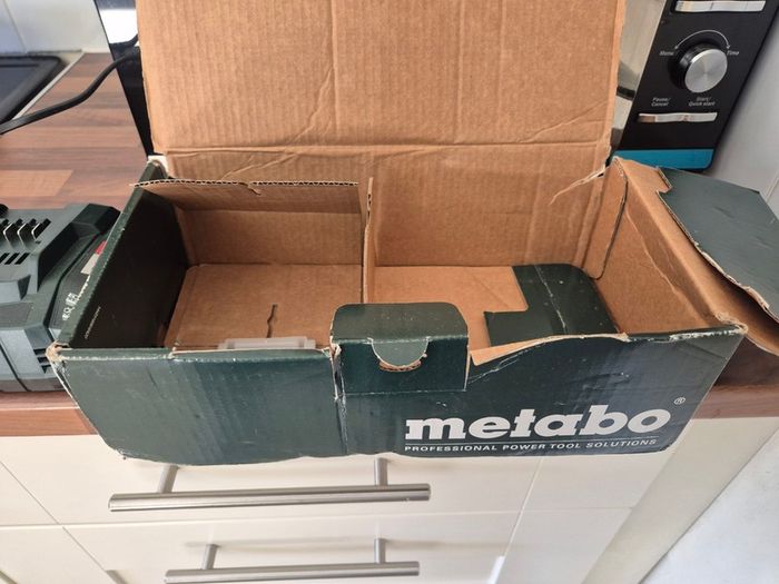 Metabo battery and charger
