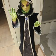 Alien Halloween Outfit