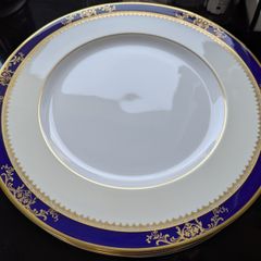 Royal Grafton Viceroy fine bone china dinner set