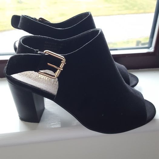 Black Suede Mule Real Leather Upper.