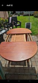 vintage style mahogany extendable dining table