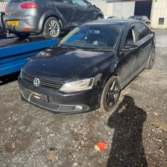 13 Vw Jetta 2.0 Tdi Parts