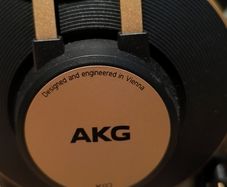 Akg K92