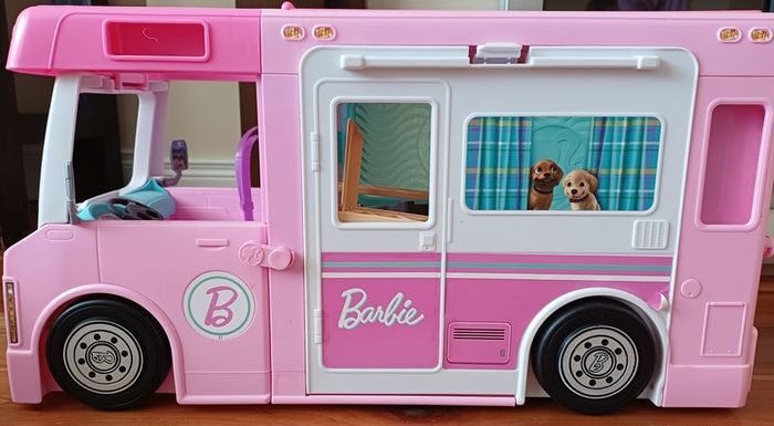bundle offer Barbie LOL