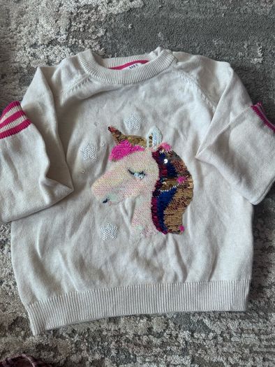 Girls' clothes