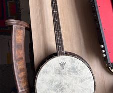 American Tenor Banjo