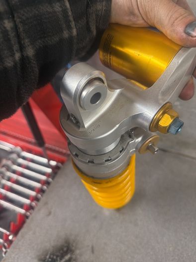 ohlins shock