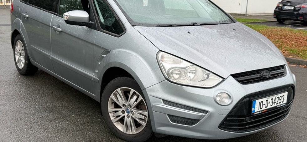 2010 Ford S-max low km 7 seater