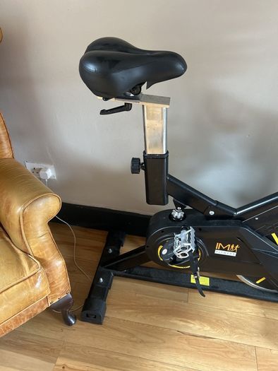 Spin bike