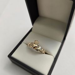 9ct Yellow Gold Claddagh Ring