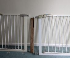 Lindam stair gates x 2