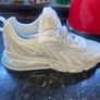 Nike 270 react unisex runners Image 5