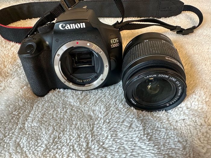 Canon EOS 1300D + 18-55mm Lens