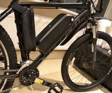Carrera Vengeance LIKE NEW POWERFUL 1500 All Parts BRAND NEW Electric Bike