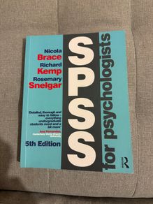 SPSS for Psychologists