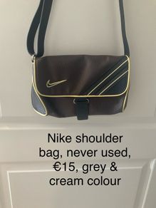 Nike shoulder bag