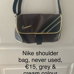 Nike shoulder bag