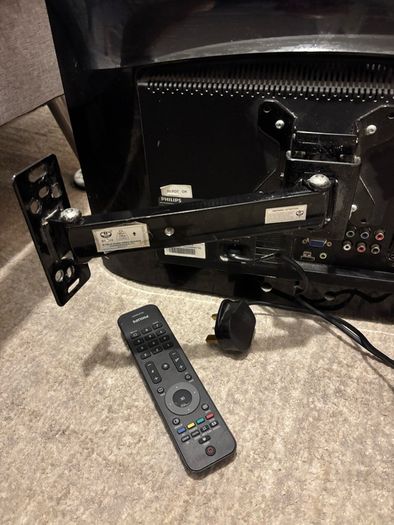 21" Philips flatscreen TV