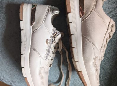 Ladies Trainers by Tommy Bowe