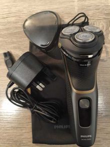 Philips Series 3000 Wet & Dry Electric Shaver