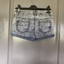 girls shorts Image 4