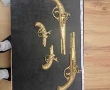 Brass decorative gun pistol set vintage wall decor High quality