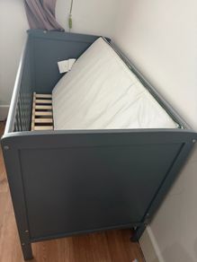 cot