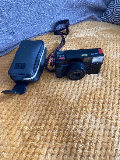 Camera - Vintage x 2 -Pentax & Samsung