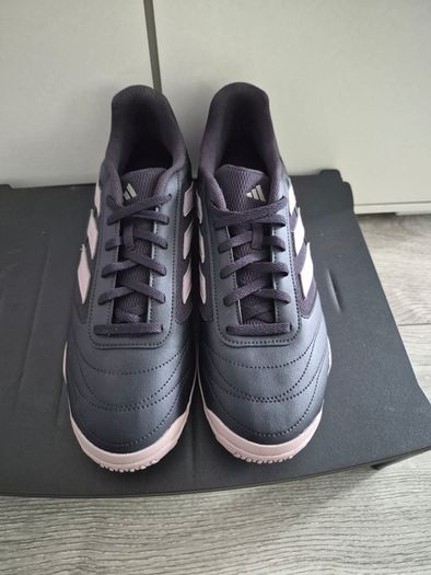 Adidas Shoes Size 9-10 UK