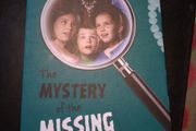 Enid Blyton "The mystery of the missing necklace"