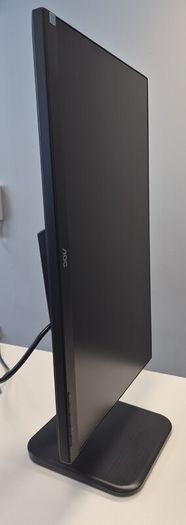 AOC 24E1Q 23.8 inch FHD monitor 2025 FREE 8K DisplayPort Chromeline cable