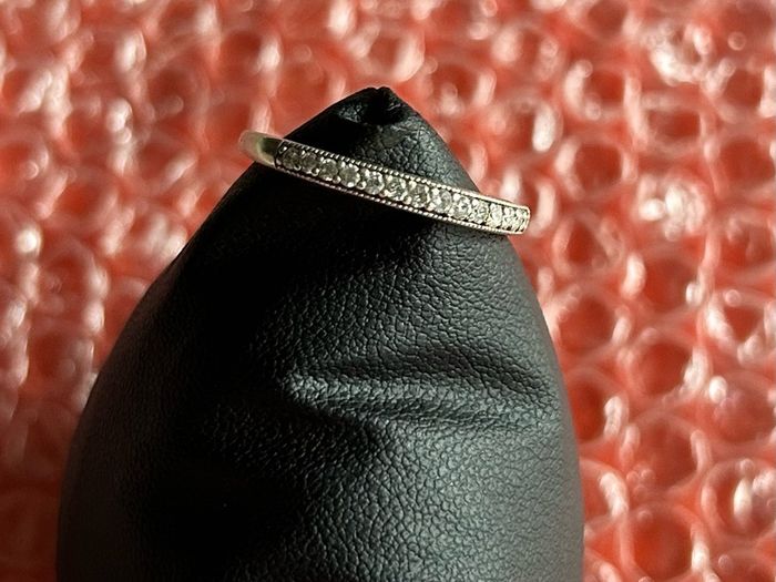 9ct White Gold Diamond Eternity Ring Size U 2grams 14 Diamonds 0.22ct