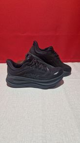 HOKA Bondi 9 Wide Triple Black  Size UK 9.5 / EU 44