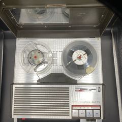 Vintage Telefunken Magnetophon 302 TS Reel-to-Reel Tape Recorder - Portable 1960s German Classic