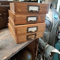 Vintage Set Drawers