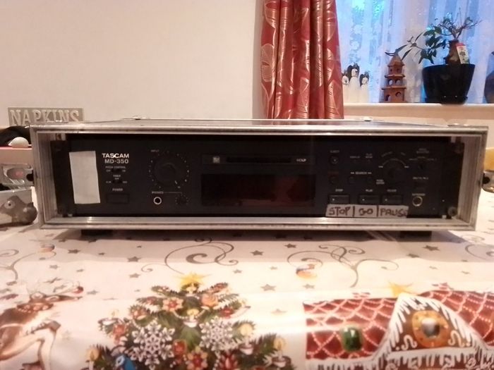 Tascam md350 + thon flight case