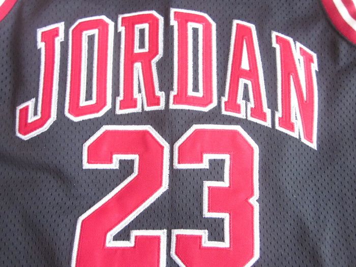 Michael Jordan   Logo Unisex Youth Vest Black