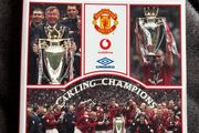 Manchester United Official Yearbook 2001