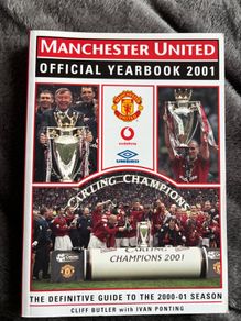 Manchester United Official Yearbook 2001
