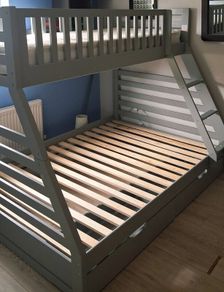 Bunk bed