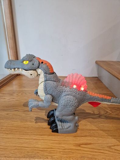 Fisher-Price Imaginext Jurassic World Ultra Snap Spinosaurus