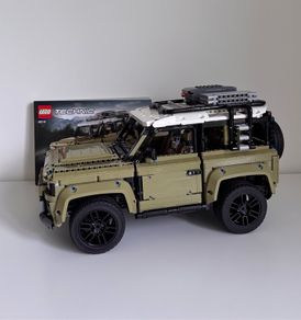 LEGO Technic Land Rover Defender 42110