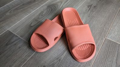 Women's Slippers