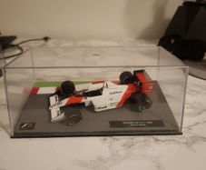 Die Cast Mclaren Mp 4/4 - 1988 Ayrton Senna