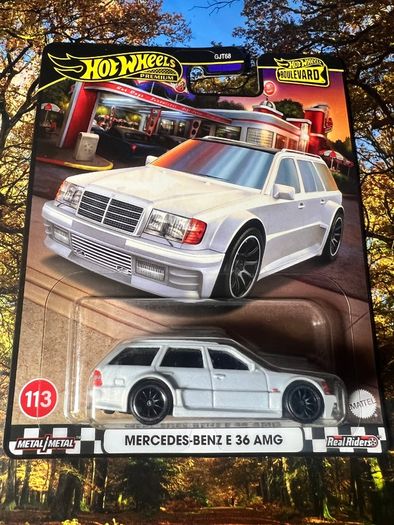 Mercedes E36 Wagon Hot Wheels Premium